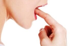 Bulimia Nervoza, Dişlere Zarar Veriyor